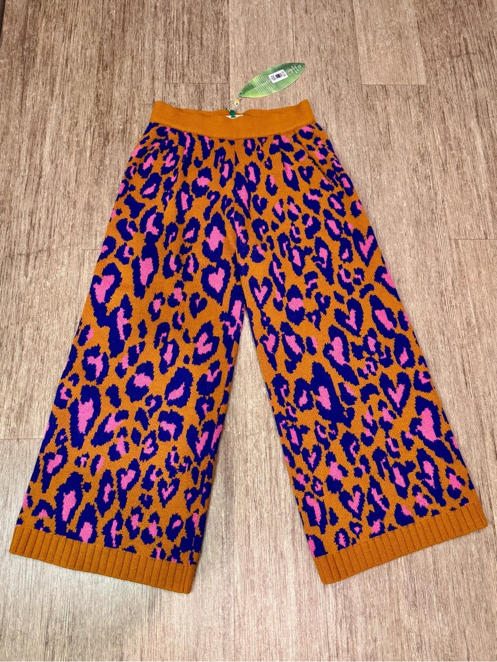 Farm Rio Leopard Print Wide-Leg Sweater Pants Neon Pink, Blue, Size Small NWT